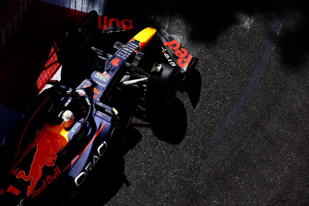 Verstappen vence em Baku no GP do Azerbaijão