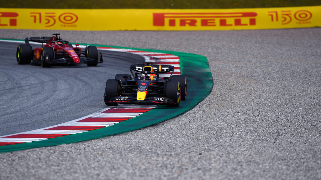 Max Verstappen continua liderando o campeonato