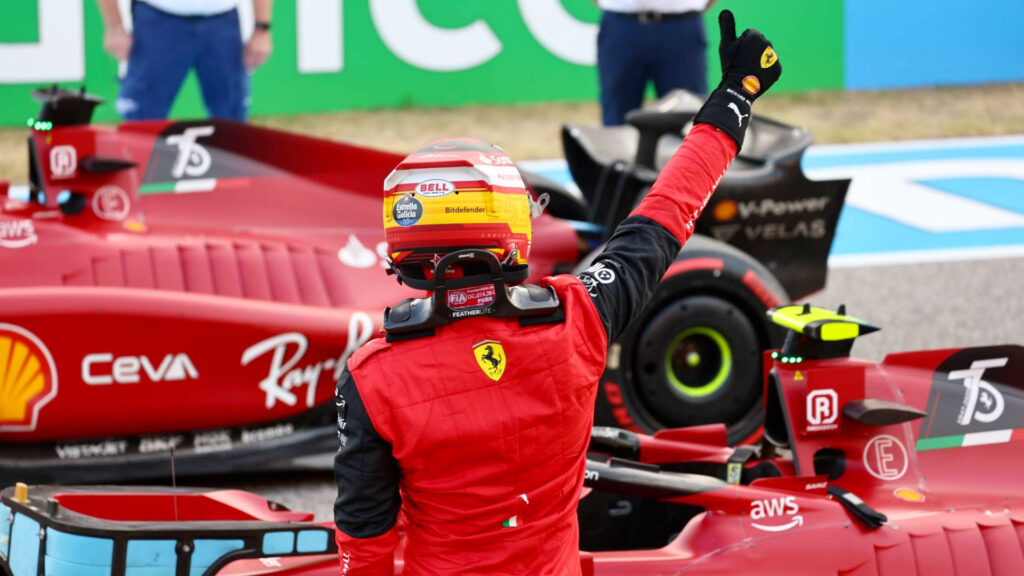 Terceira pole position de Carlos Sainz