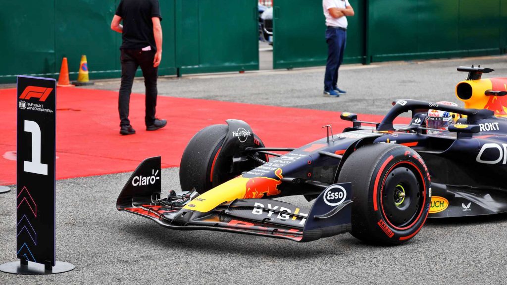Pole de número 24 de Max Verstappen no GP da Espanha